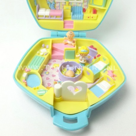 Polly in the Nursery 1992 Light Blue - Polly Pocket Bluebird vintage